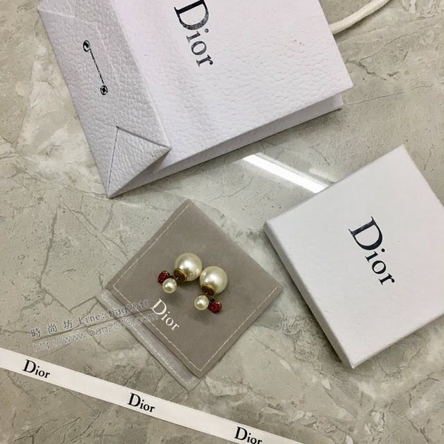 Dior飾品 迪奧經典熱銷款心形珍珠耳釘耳環  zgd1455
